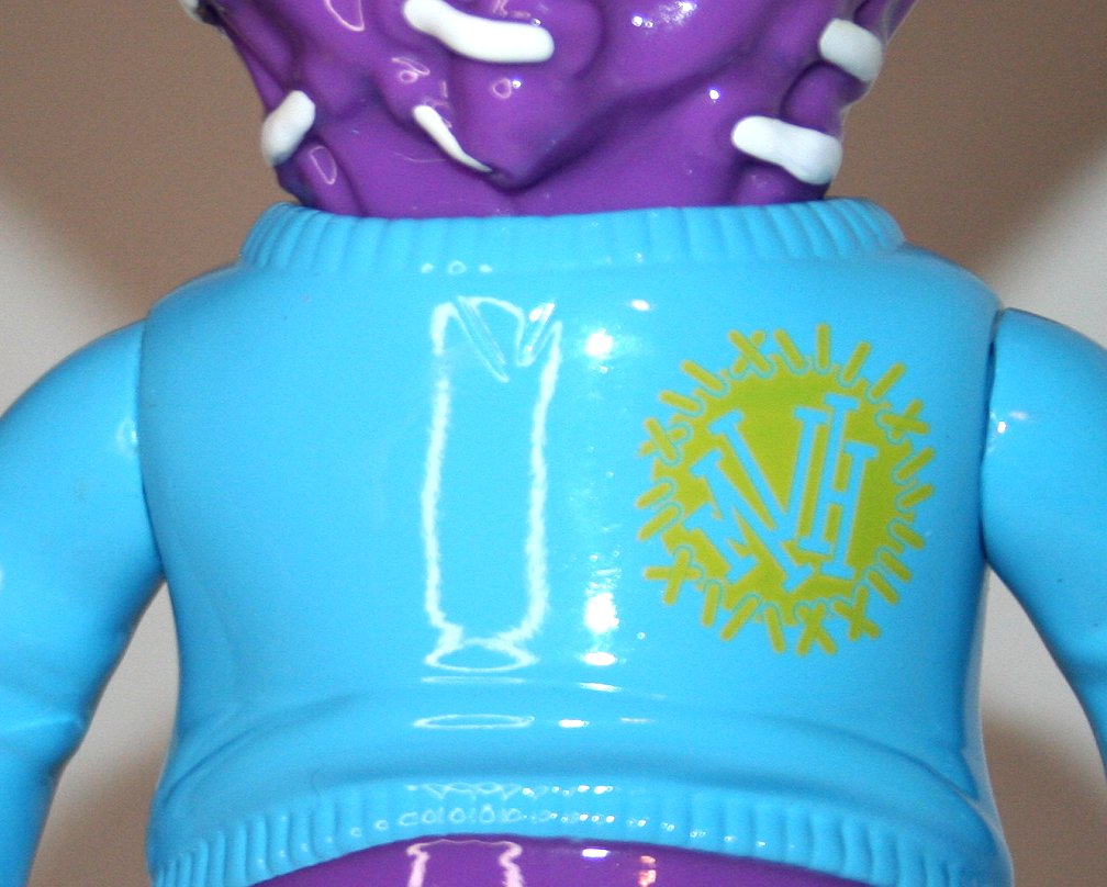 MVH x Headlock Studio OG Flying Freak DAMAGED Sofubi Figure