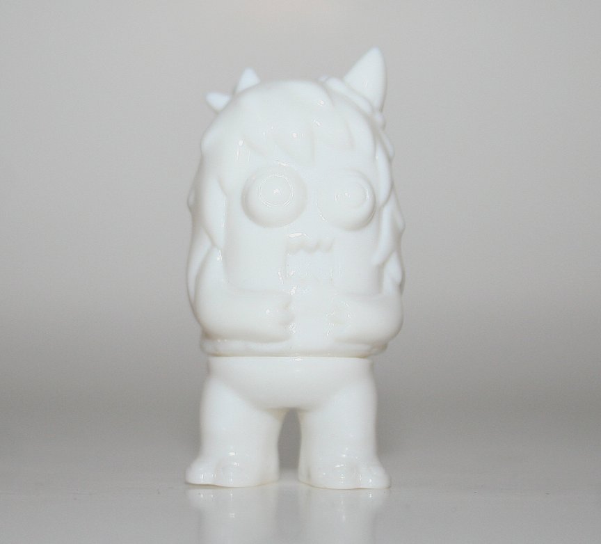 Rampage Toys Unpainted White Micro Ugly Unicorn
