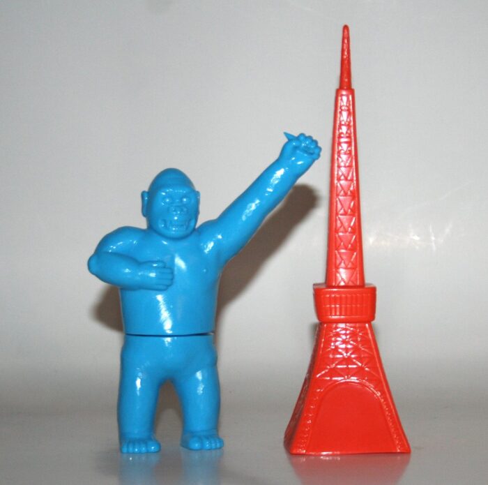 Trash Goodz Unpainted Blue 豆 Gorilla and Orange Tower