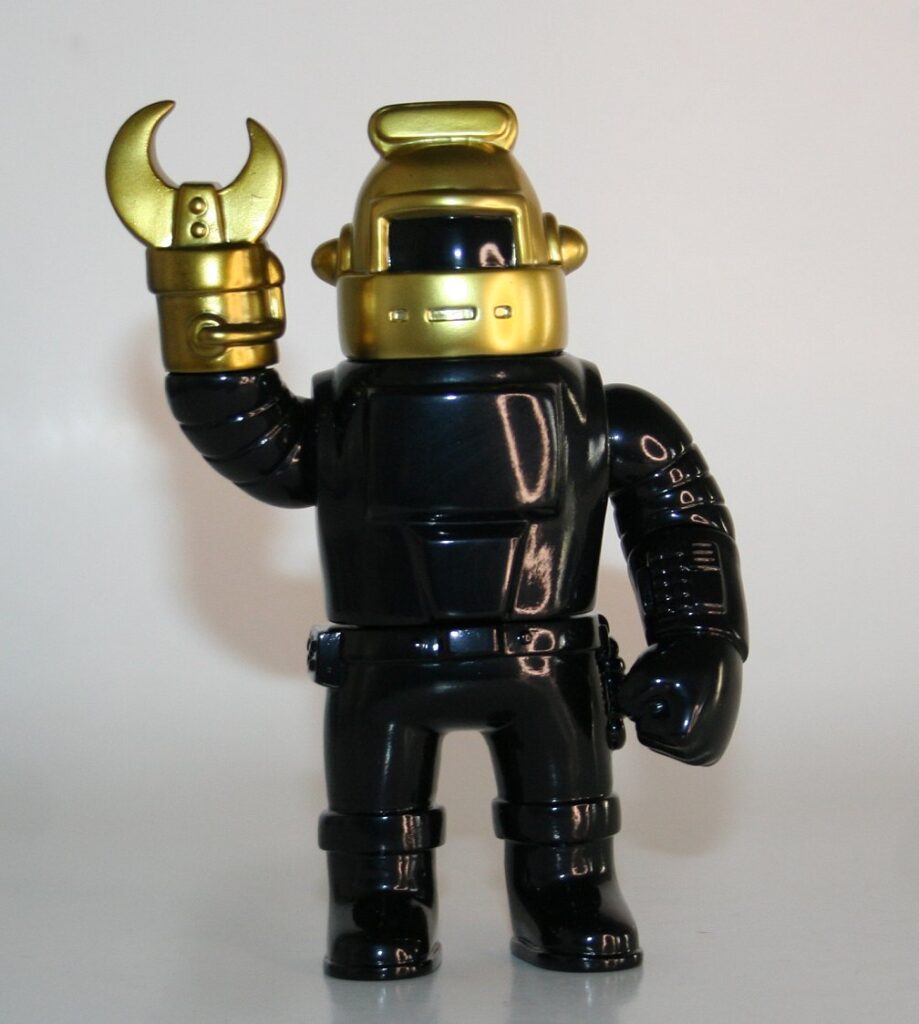 Shirokumaya Black and Gold Thunder Commando