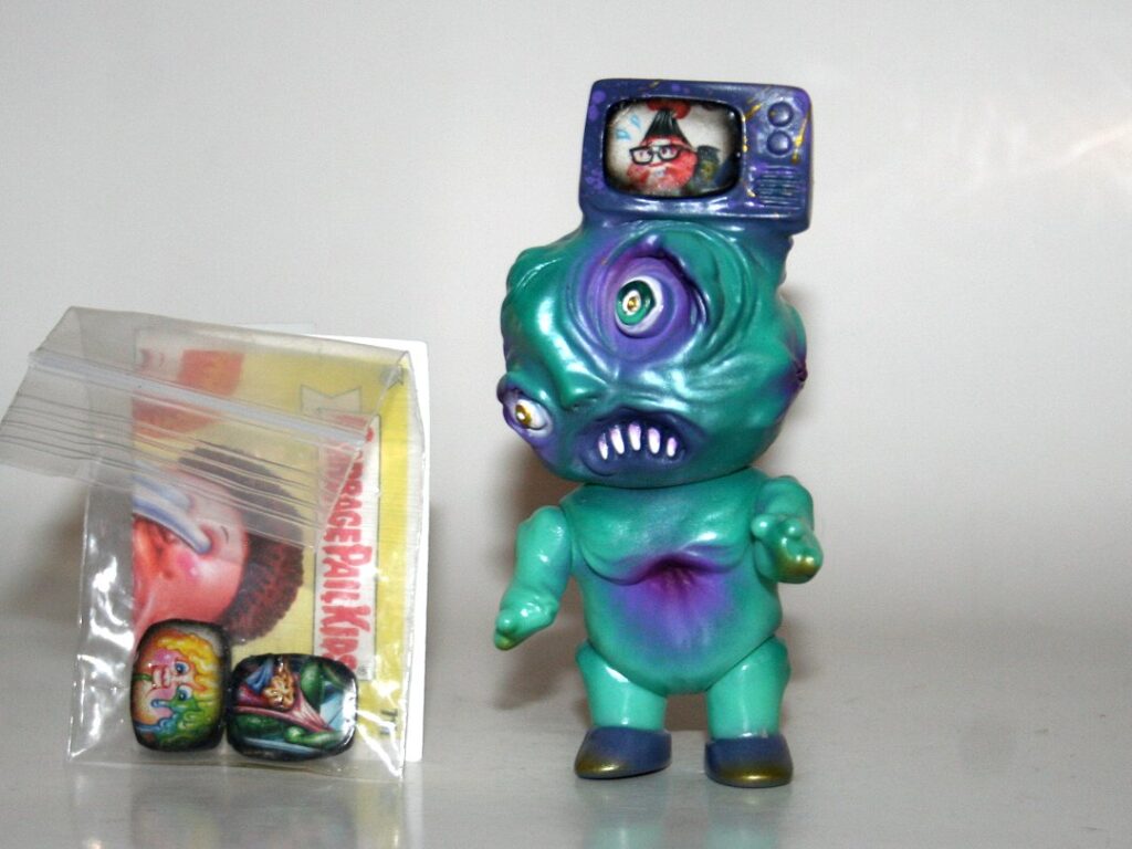 Phobia Toys Garbage Pail TV Head