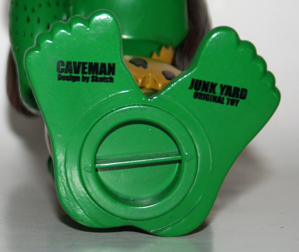 SKETCH JUNK YARD Caveman 貯金箱 Junkyard x Sketch Color Caveman Bank — Vicious Fun