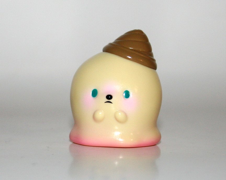 Medicom x Serinorica VAG Series 21 Tan Kaiju Icey