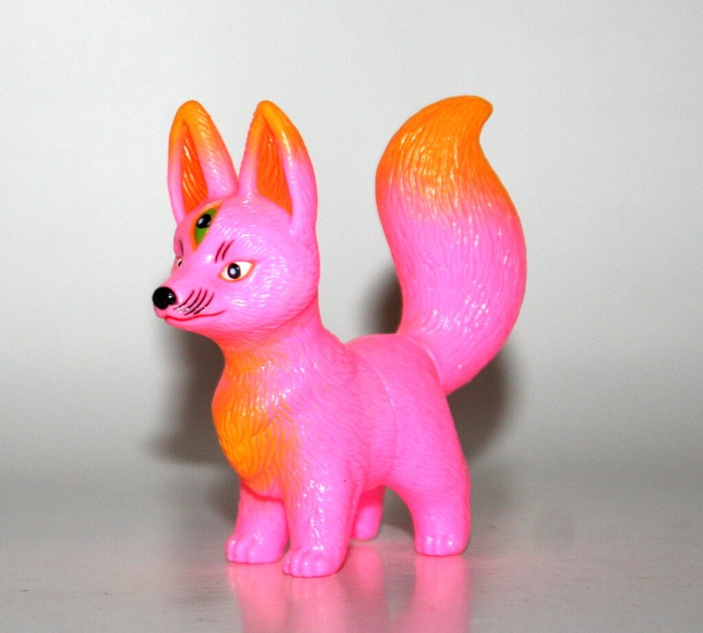 Max Toy x Candie Bolton Pink Kitsura
