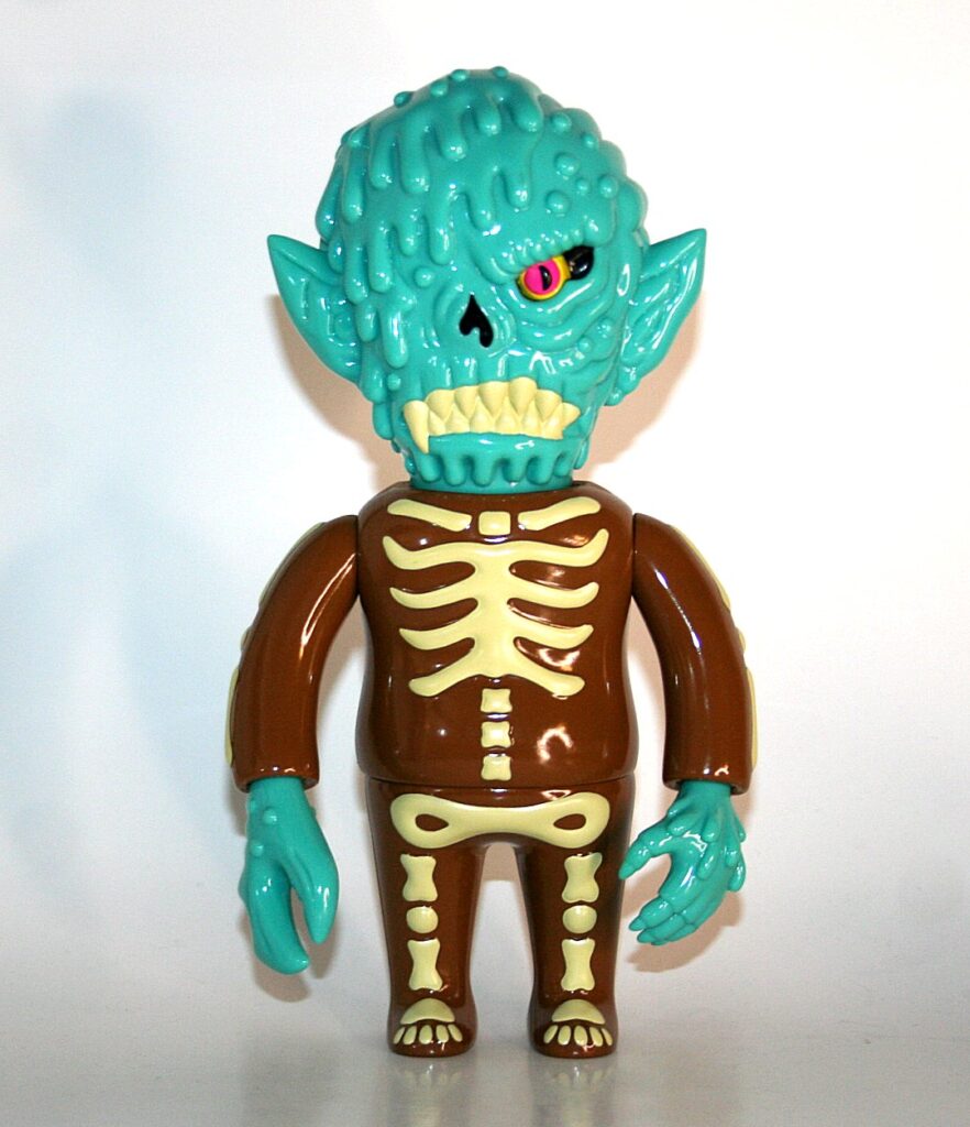 Headlock Studio x Draculazer x Creature Bazaar Brown Slime Kun