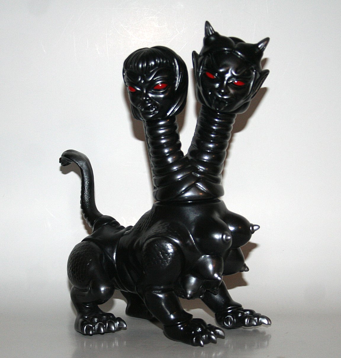 Paul Kaiju Metallic Black Chimera