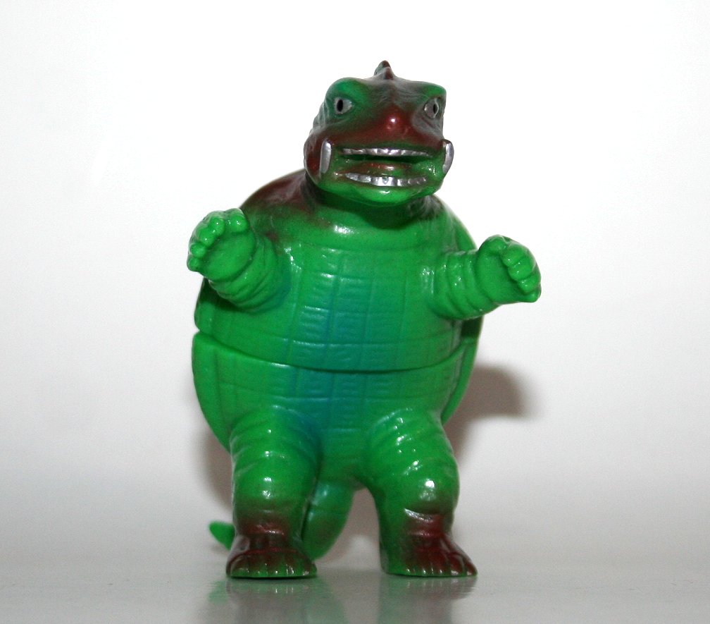 Toygraph Mini Size Green and Brown Gamera