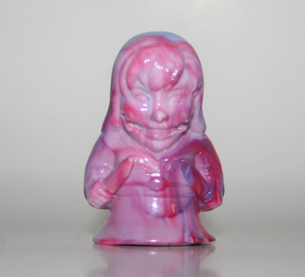Unbox x Last Zectron WGT Red to Purple Girl With Knives