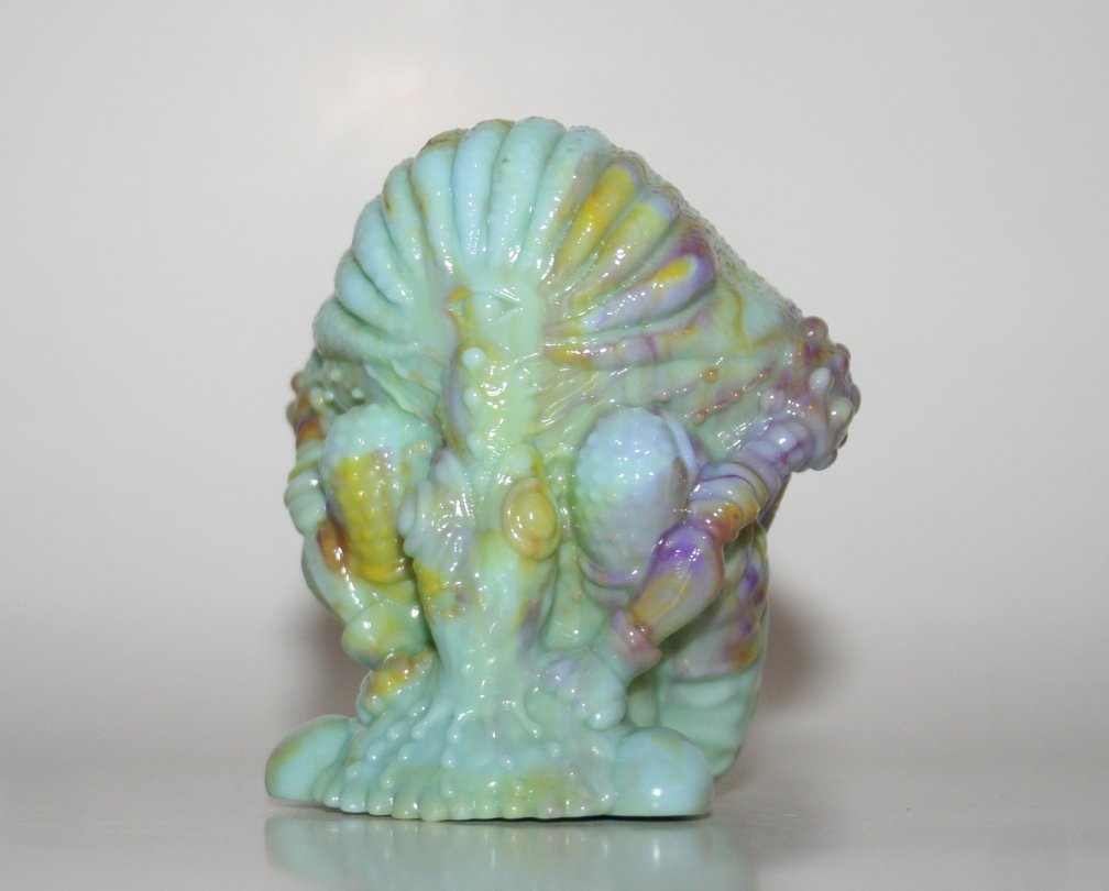 Unbox x Tetsunori Tawaraya WGT Blue Green Marbled Thing