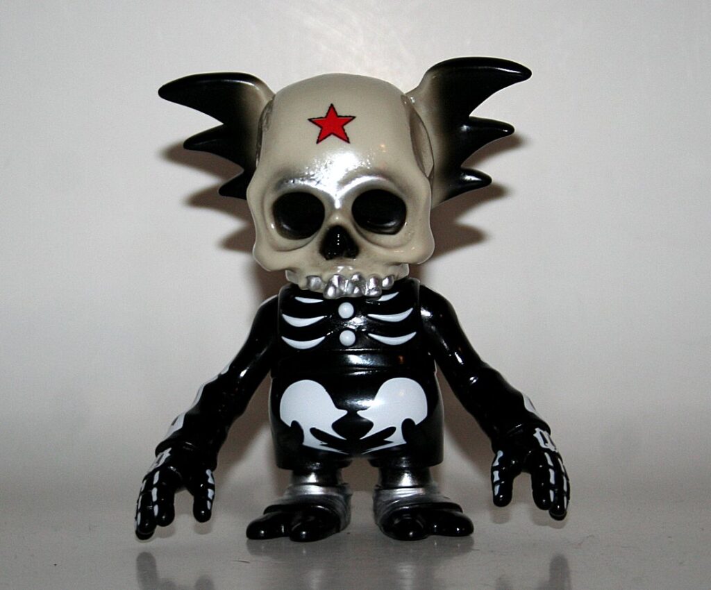 Secret Base x Astro Zombies Red Star Skullwing