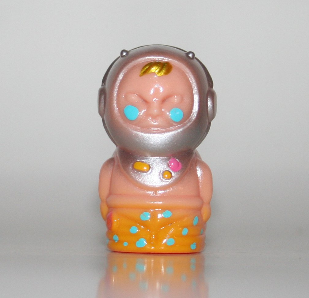 Toysbian Silver Headed Mini Spaceman