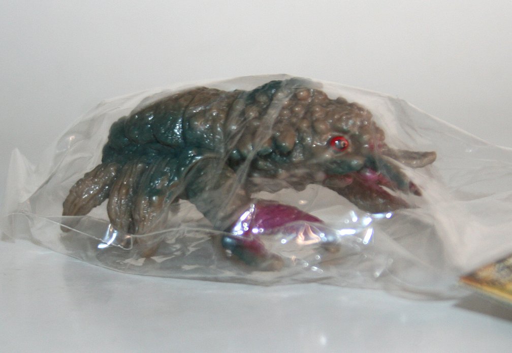 Bullmark x Iwakura Mini Gray Ganime