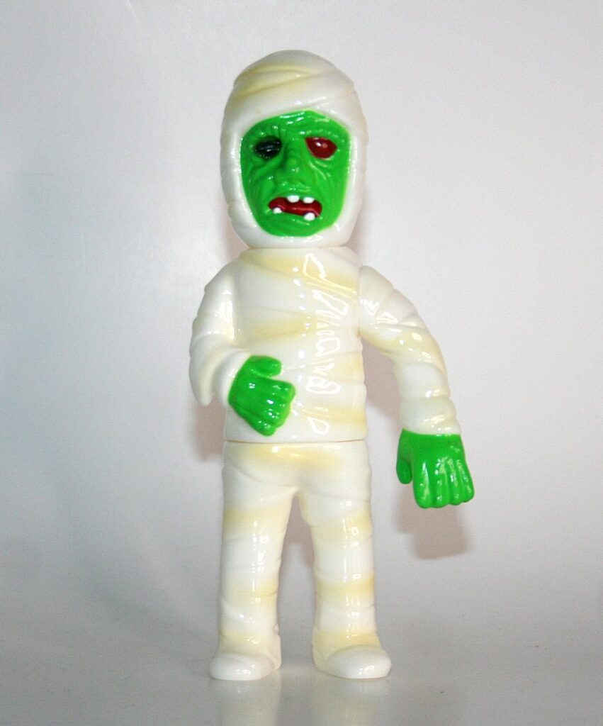 Maruhachi Gangu White Mummy