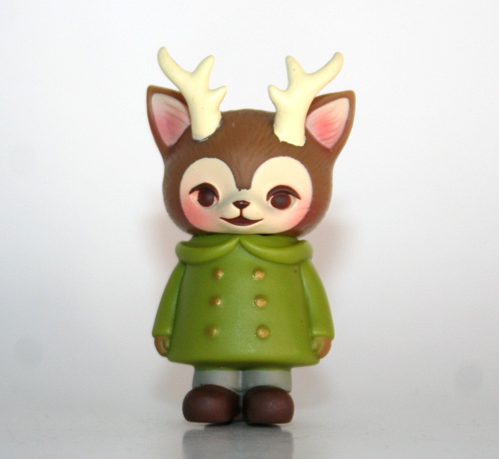 Medicom x Hinatinque VAG Series 16 Green Coat Morris
