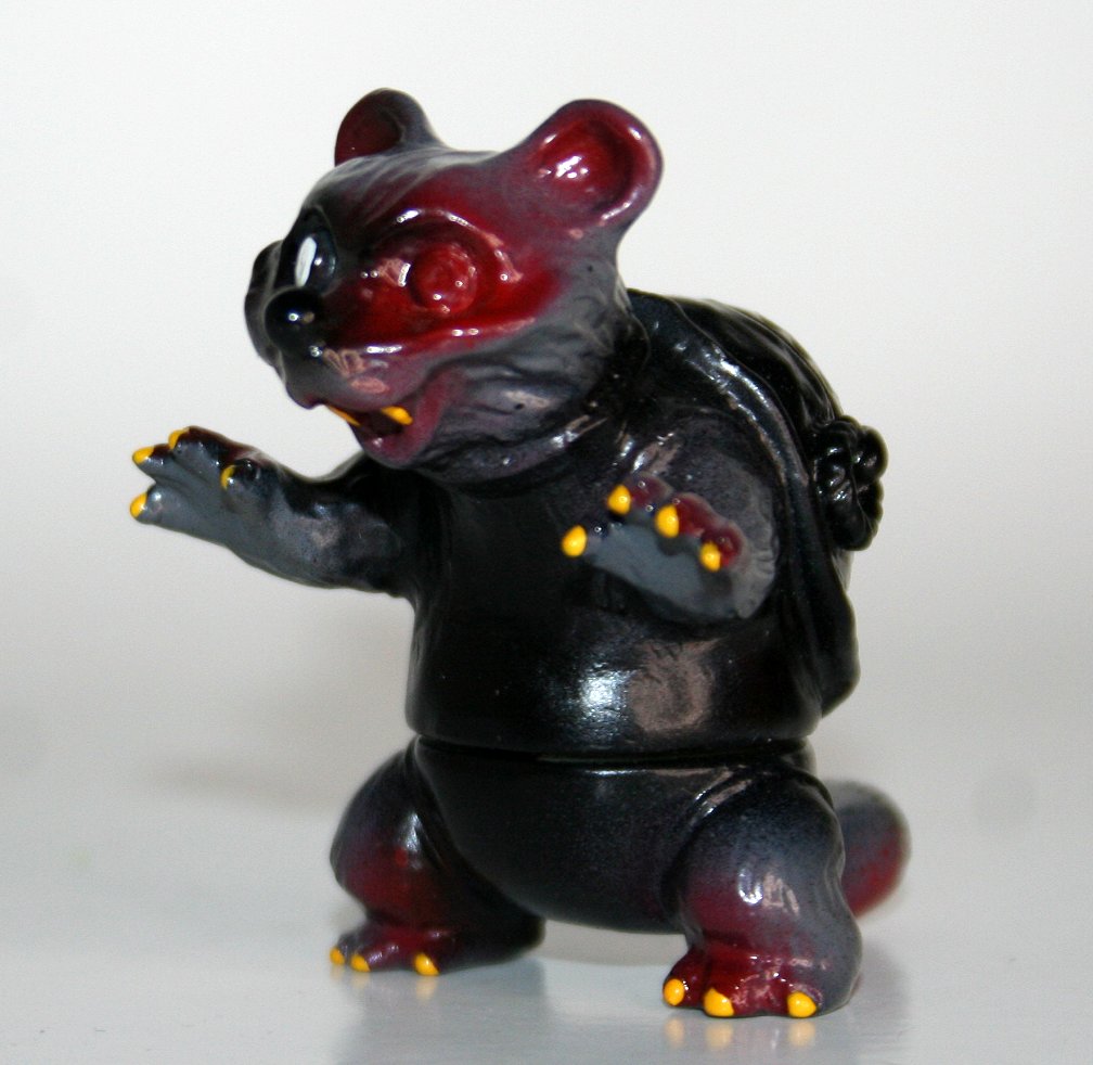 Undead Toys Black on Grey Mini Bunbuku Chagama