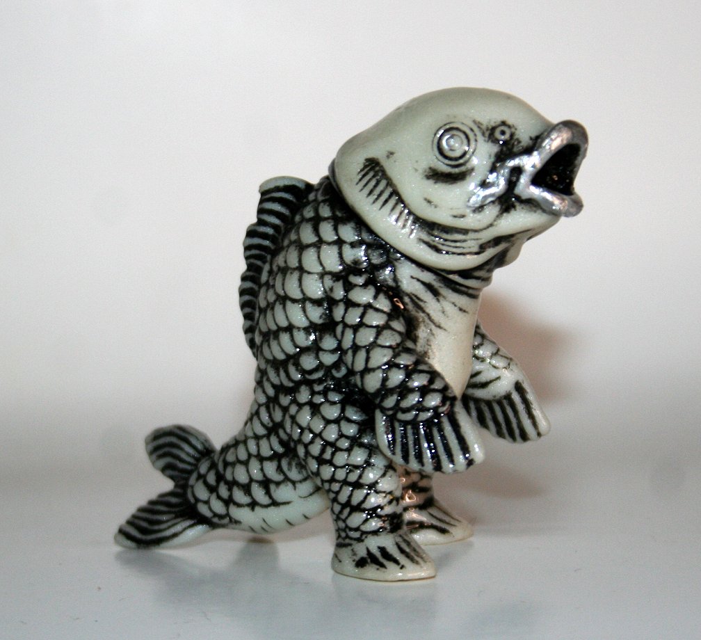 Takepico Black on White Coijyarus
