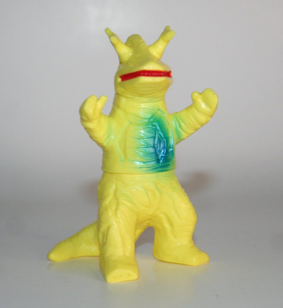 Bullmark x Tsubraya Mini Yellow Eleking