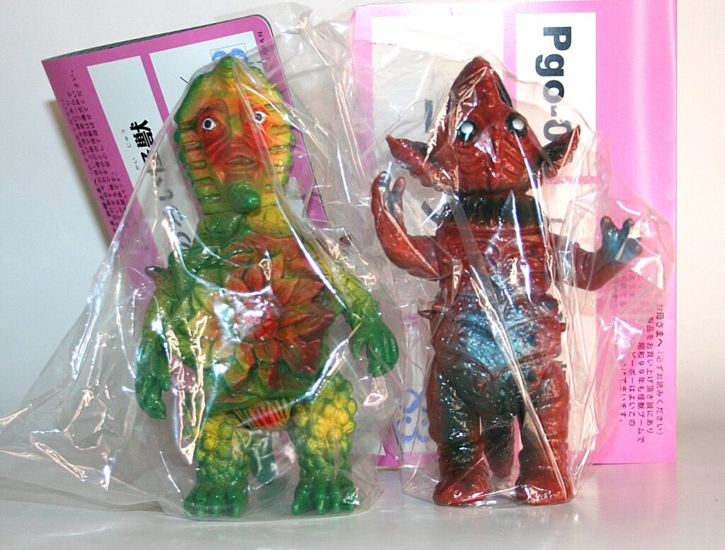 Sofubi no Pepo Kyoaku Saurus Doris and Goso Monster Set