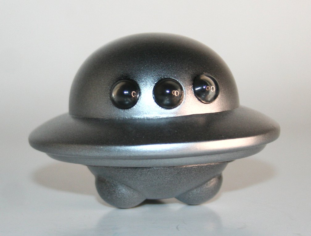 Aimodo Three Eye Silver UFO Spacecraft — Vicious Fun