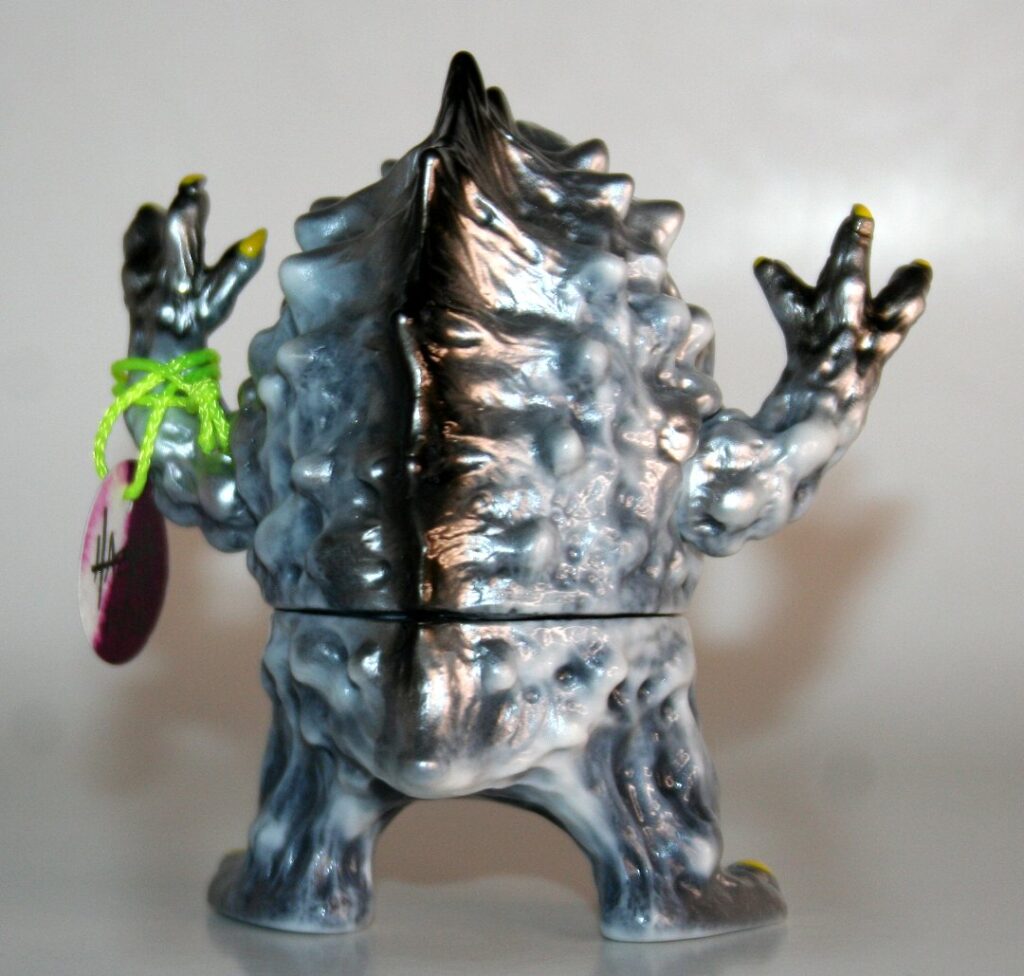 Chokehazrd Black White Marbled Nox Spawn Sofubi Figure | Vicious Fun