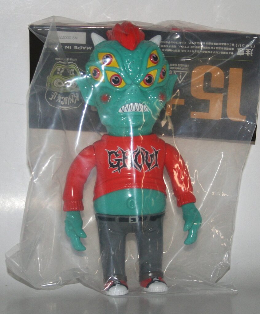 MVH x Headlock Studio OG 6 Eyed Ghoul Sofubi Figure | Vicious Fun