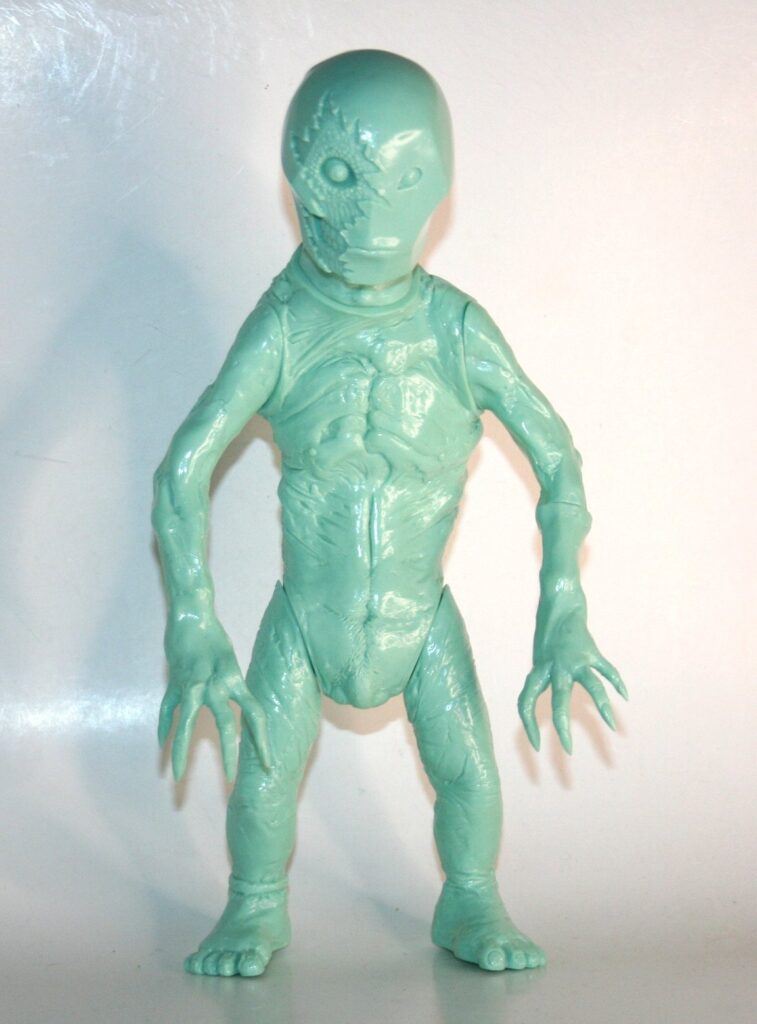 Plttoys x Unbox Unpainted SeaFoam Green Atomic Alien