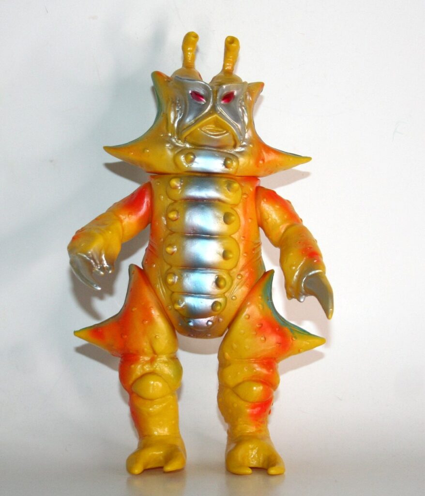 Bear Model Mostly Yellow Kinder