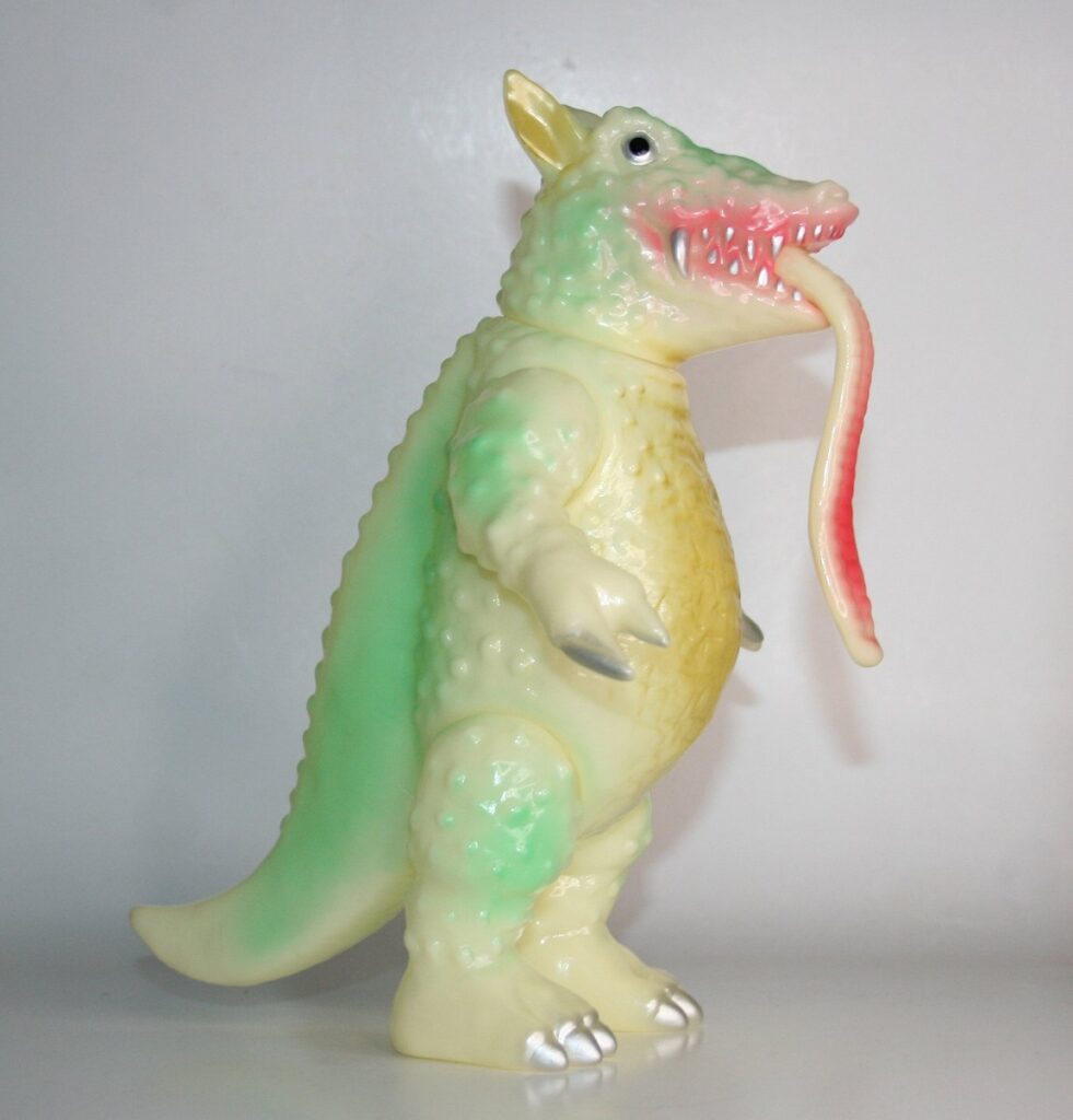 Jetturre Glow in Dark Pelorigon