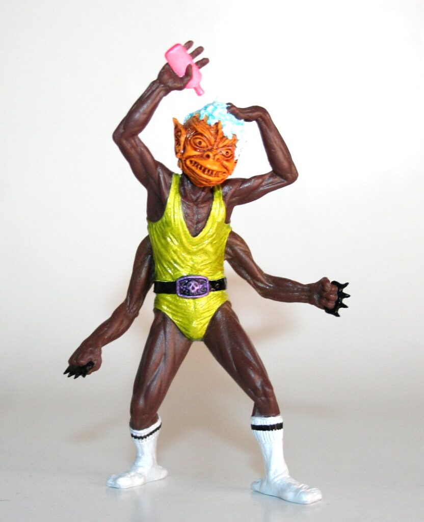 Tokay Toys Yellow Suited Shampuvian