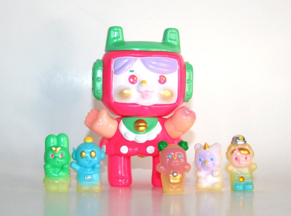 Toysbian Pink Cheese with Friends