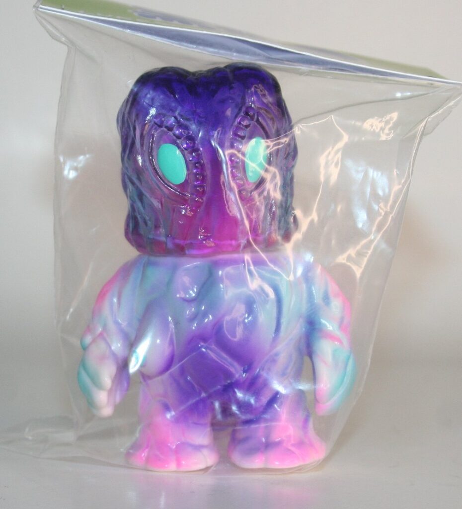 LukeSmellsGood Purple Titsdorah