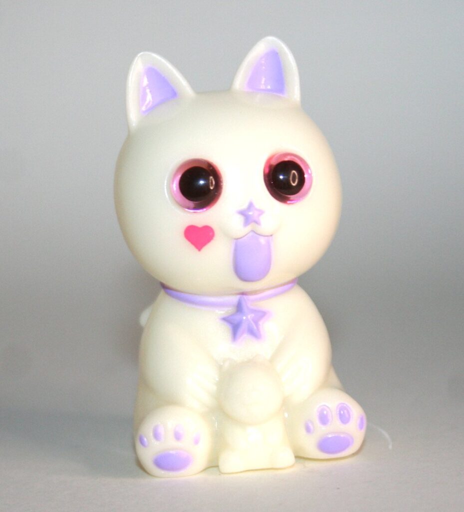 Hardcore Toys White Mimiko