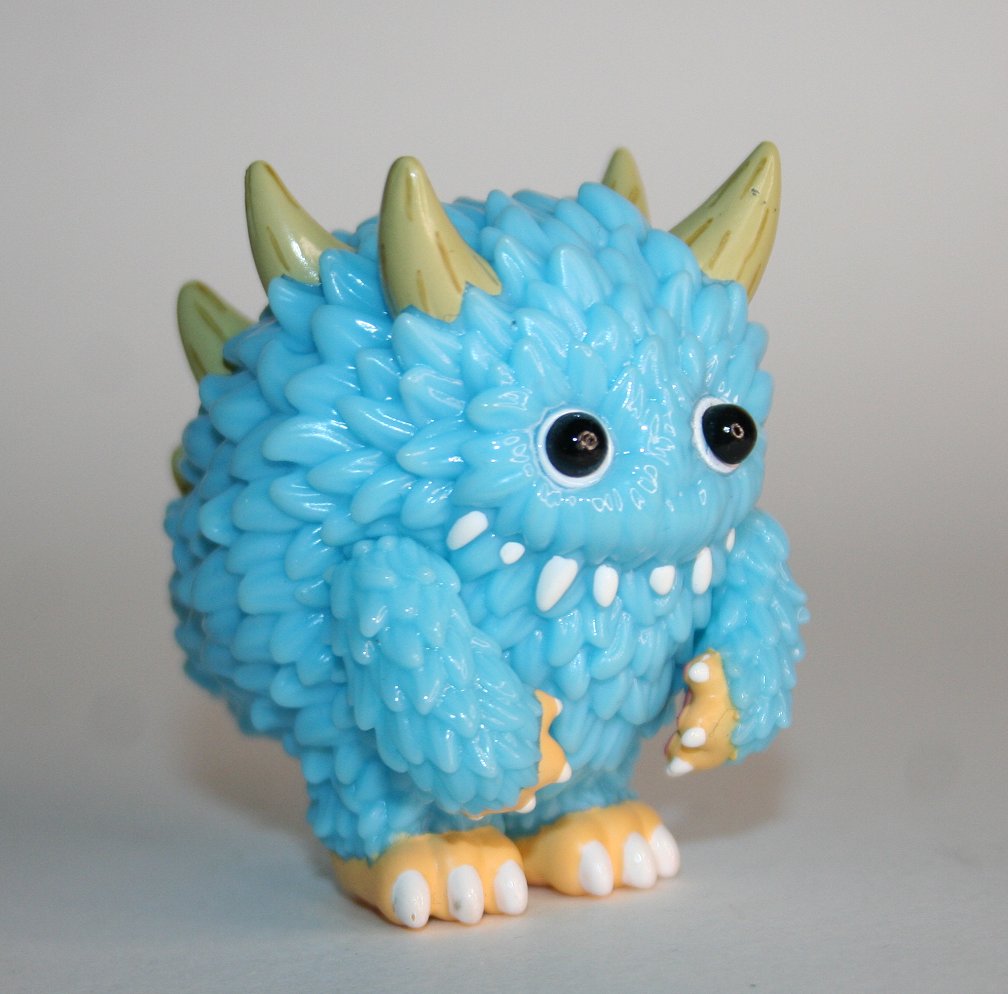 Paradise Kaiju Hunting 2 Blue Monster Fluffy — Vicious Fun