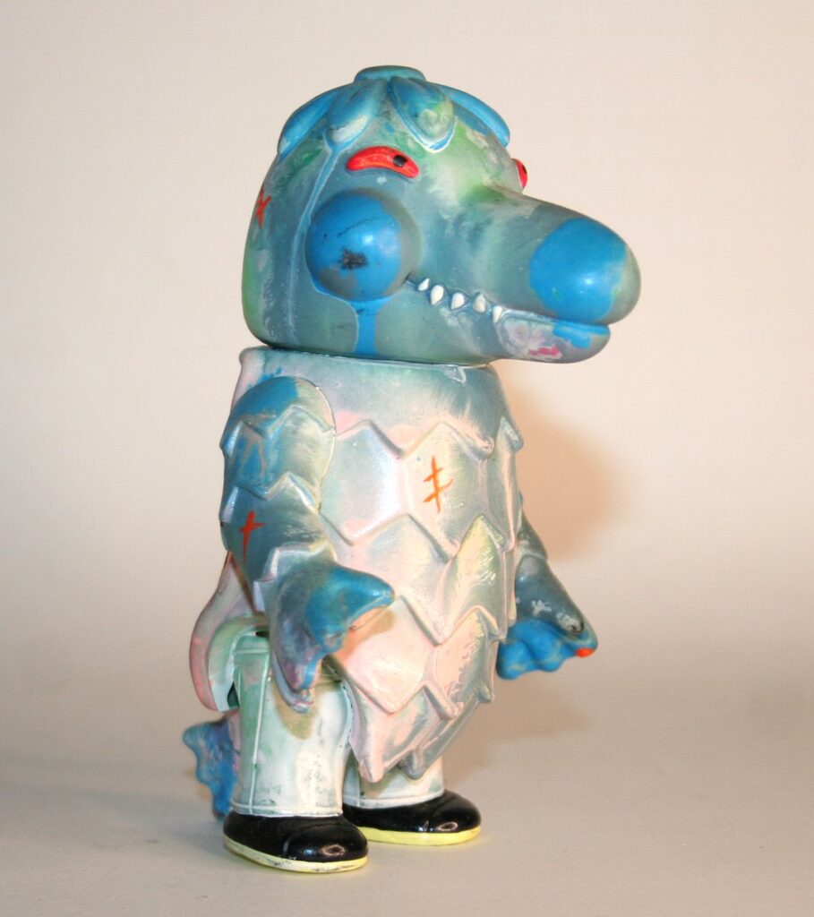 Bwana Spoons x CometDebris Dolly Mash Up Custom
