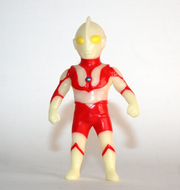 Max Toy Co X Tsuburaya Glow in Dark Ultraman