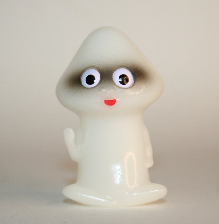 Sunguts White with Black Mini Pris Matsutake Teacher