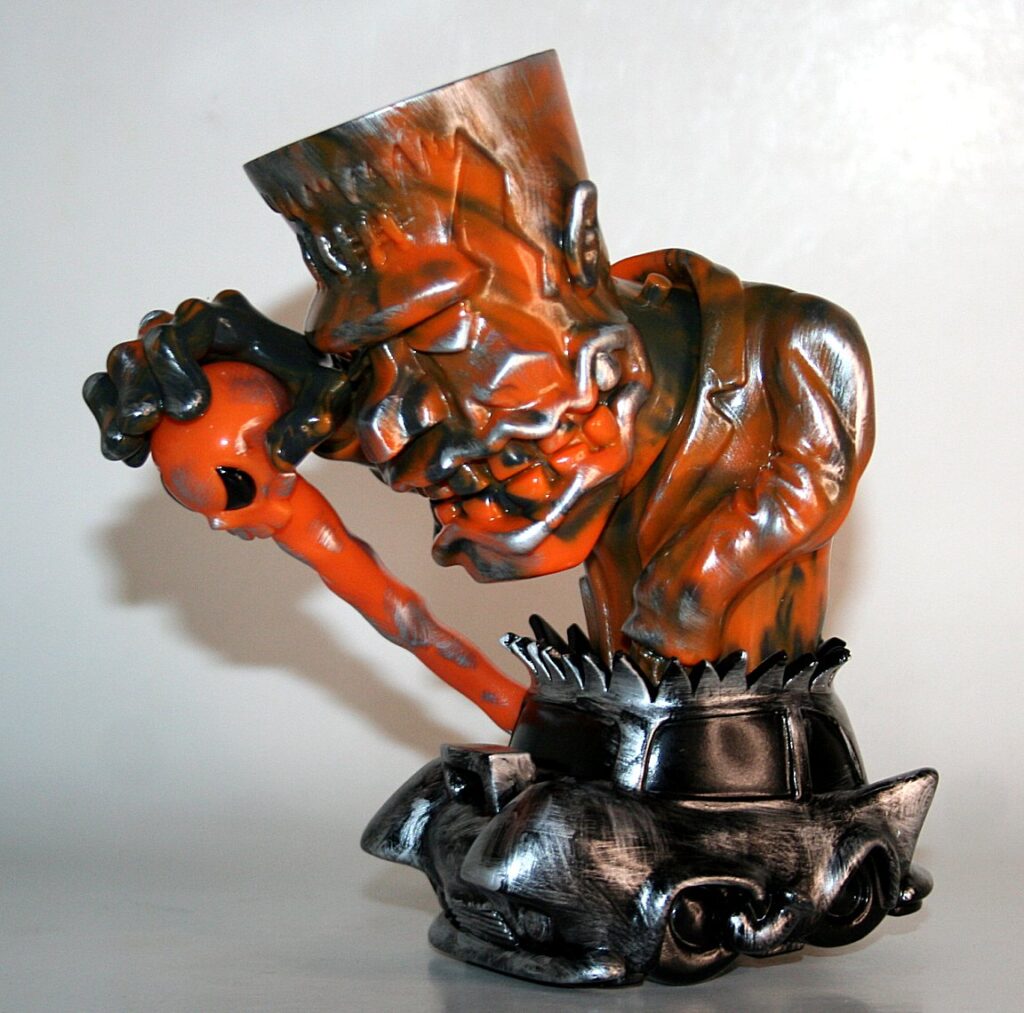 Mad Toyz Kirk Hammett Orange Marbled Mad Frankie