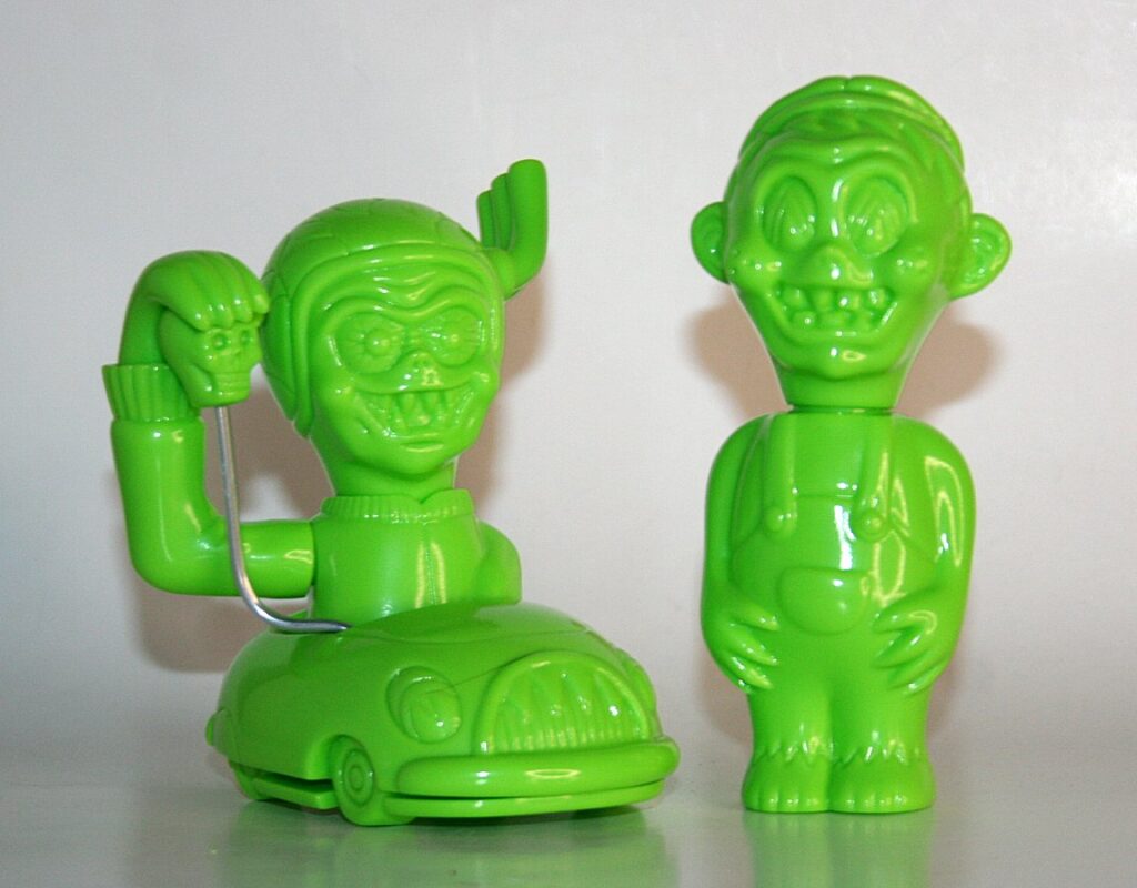 Star Toys Japan x Little Chop Green Weirdo Clutch - Loose