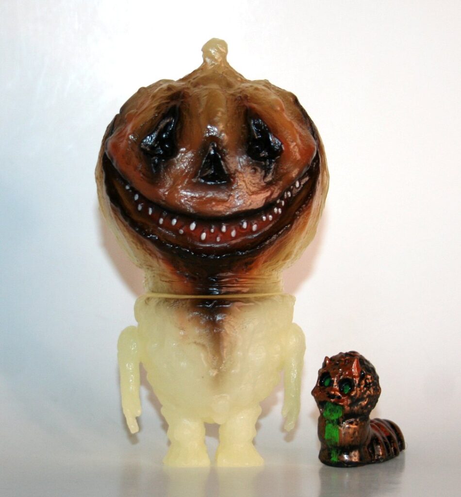 Unaffiliated Brown on Glow Zombi Jack with Maggot