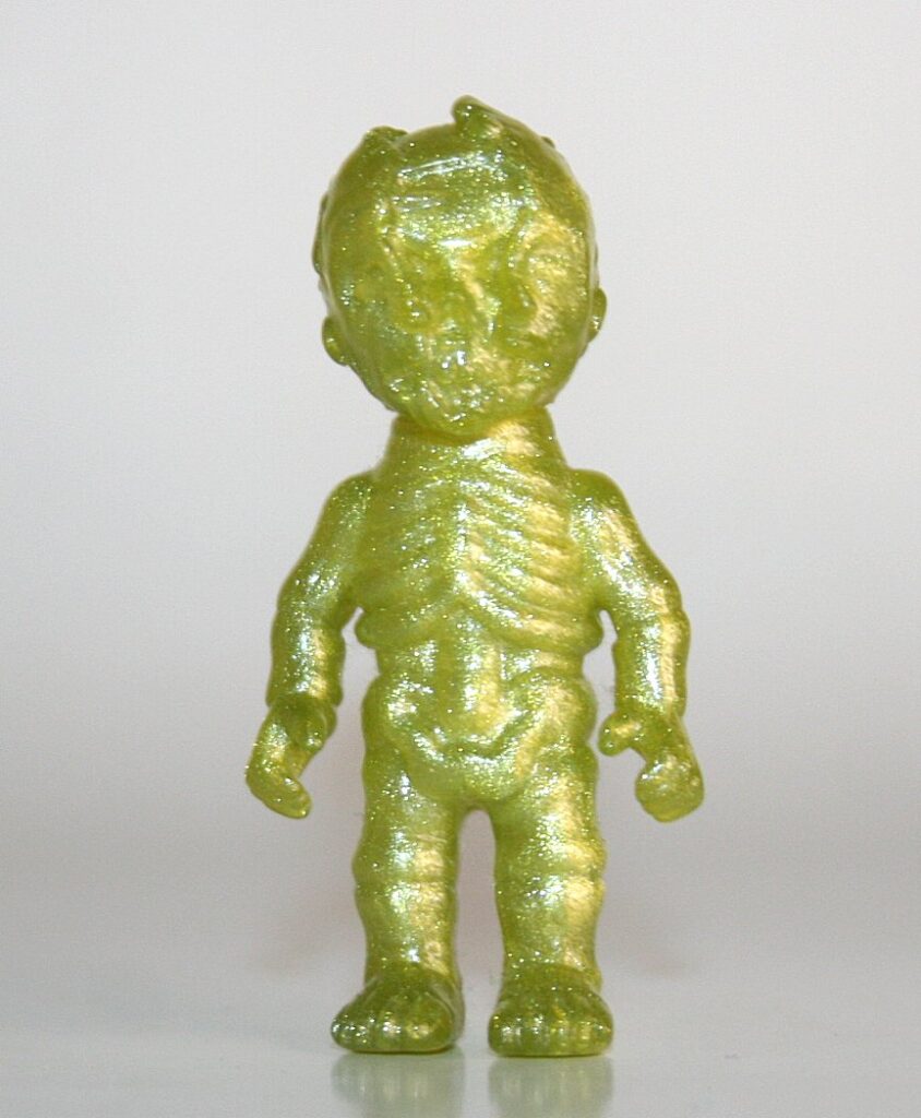 Secret Base Micro Infection Monster Gold Lame Split Skull