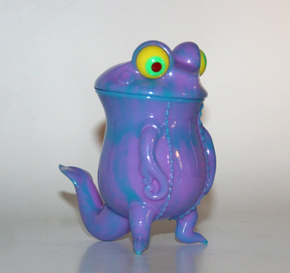 Skulltula Blue x Purple Marbled Moray Frog