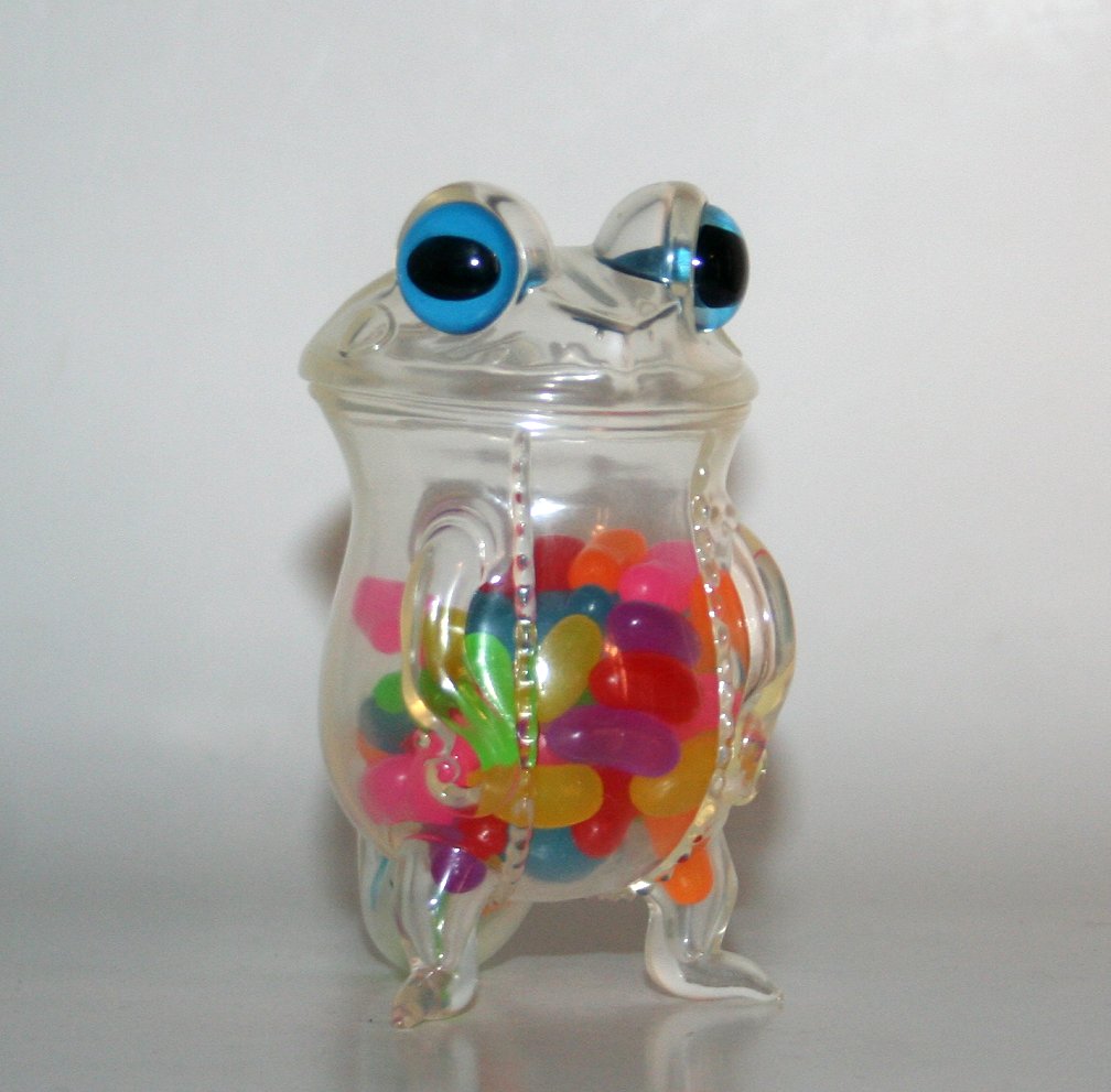 Skulltula Jellybean Filled Clear Moray Frog