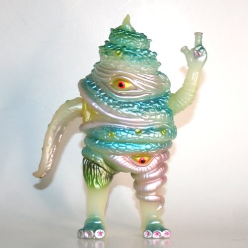 Paul Kaiju Deuce Unchiman