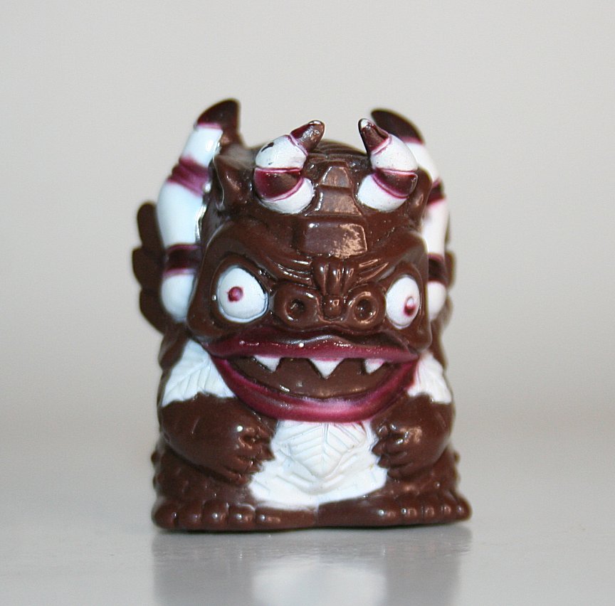 Bandai SD Ultraman Brown Miclas