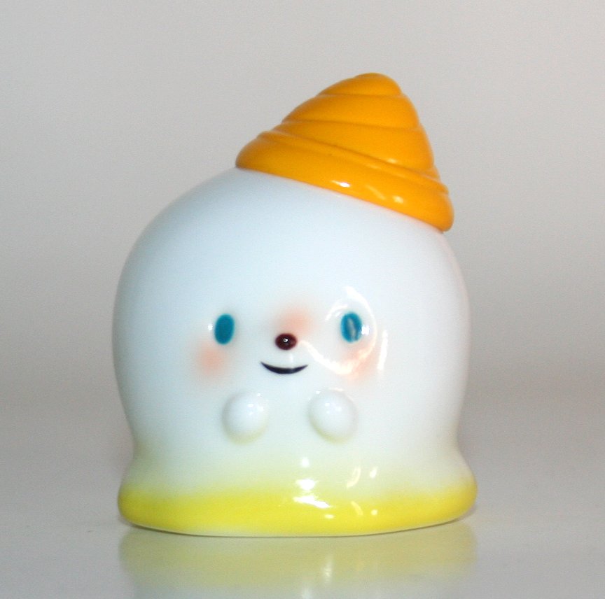 Medicom x Seri Norica VAG Series 39 White Kaiju Icey