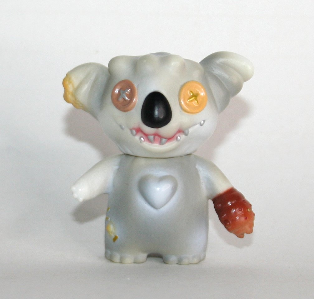 Medicom x Yoiko VAG Series 32 Grey Abandoned Toy X