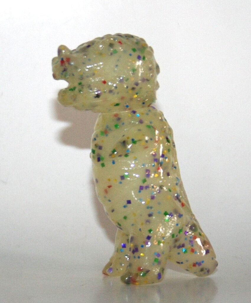 Suragamark Confetti Milky White Big Head Dino