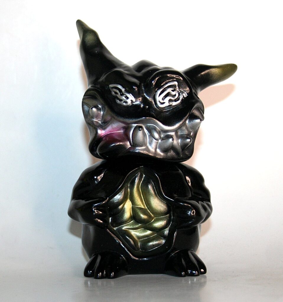 Target Earth Black Guromon