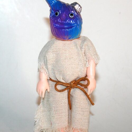 Hifumi Toy Blue Beet Head Udora Island People