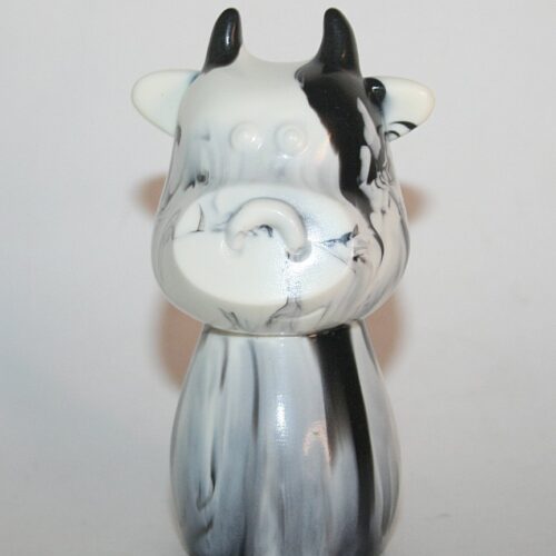 Maruhachi Gangu Black x White Marbled Ox